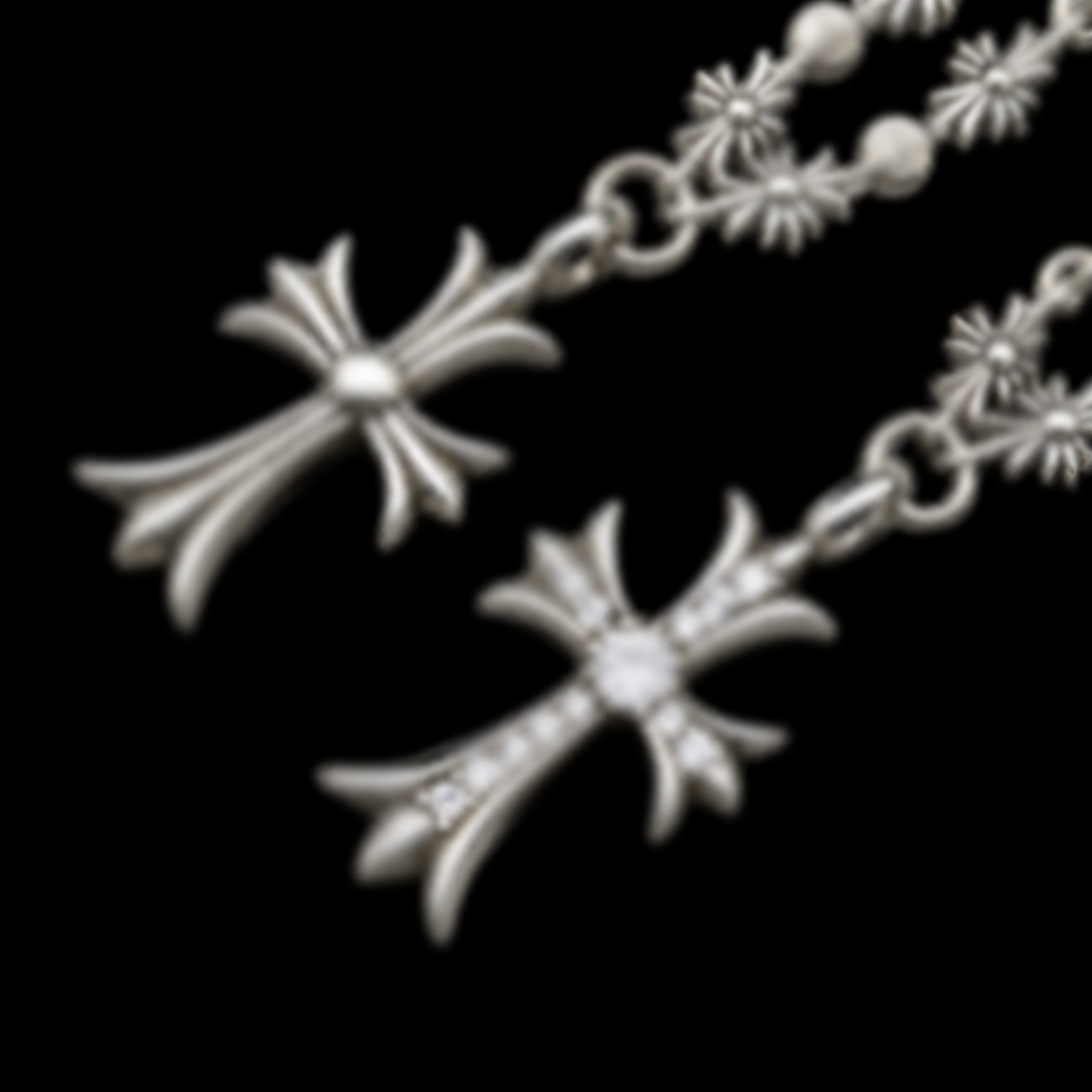 CHRME H3RTS NECKLACE